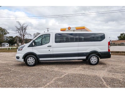 2023 Ford Transit Wagon XLT