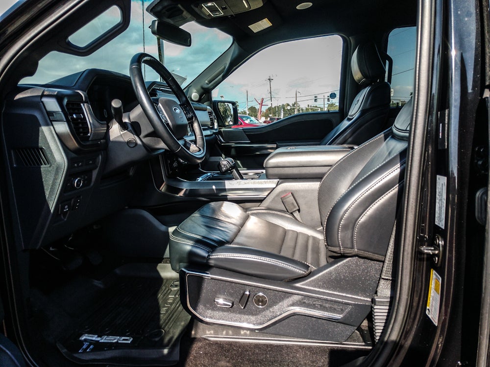 2022 Ford F-150 Platinum