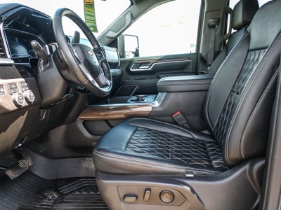 2025 Chevrolet Silverado LT