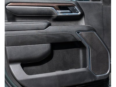 2025 Chevrolet Silverado LT