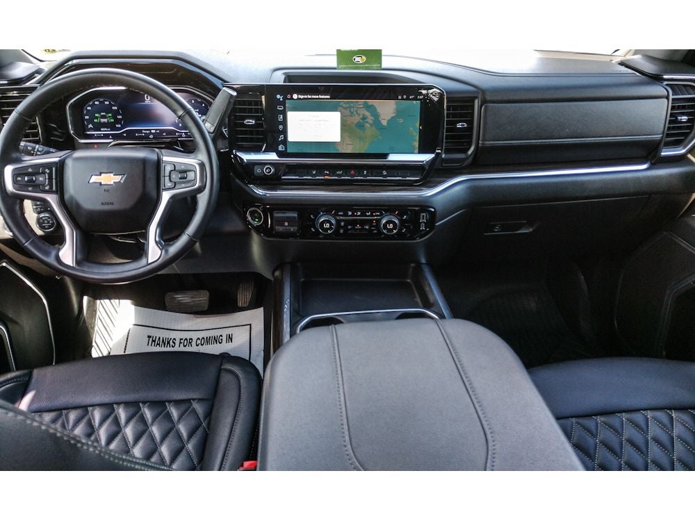 2025 Chevrolet Silverado LT