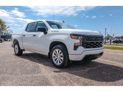 2023 Chevrolet Silverado Custom