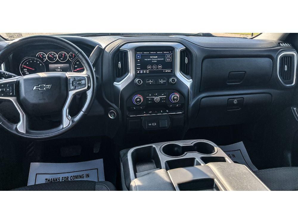 2022 Chevrolet Silverado RST