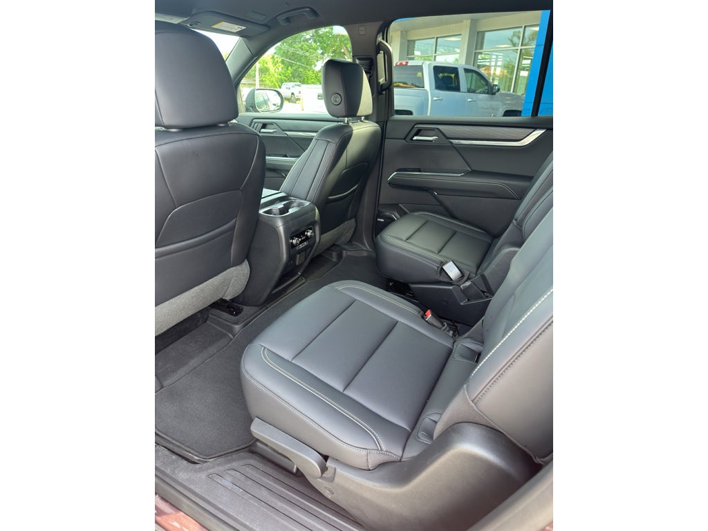 2024 GMC Acadia FWD Elevation