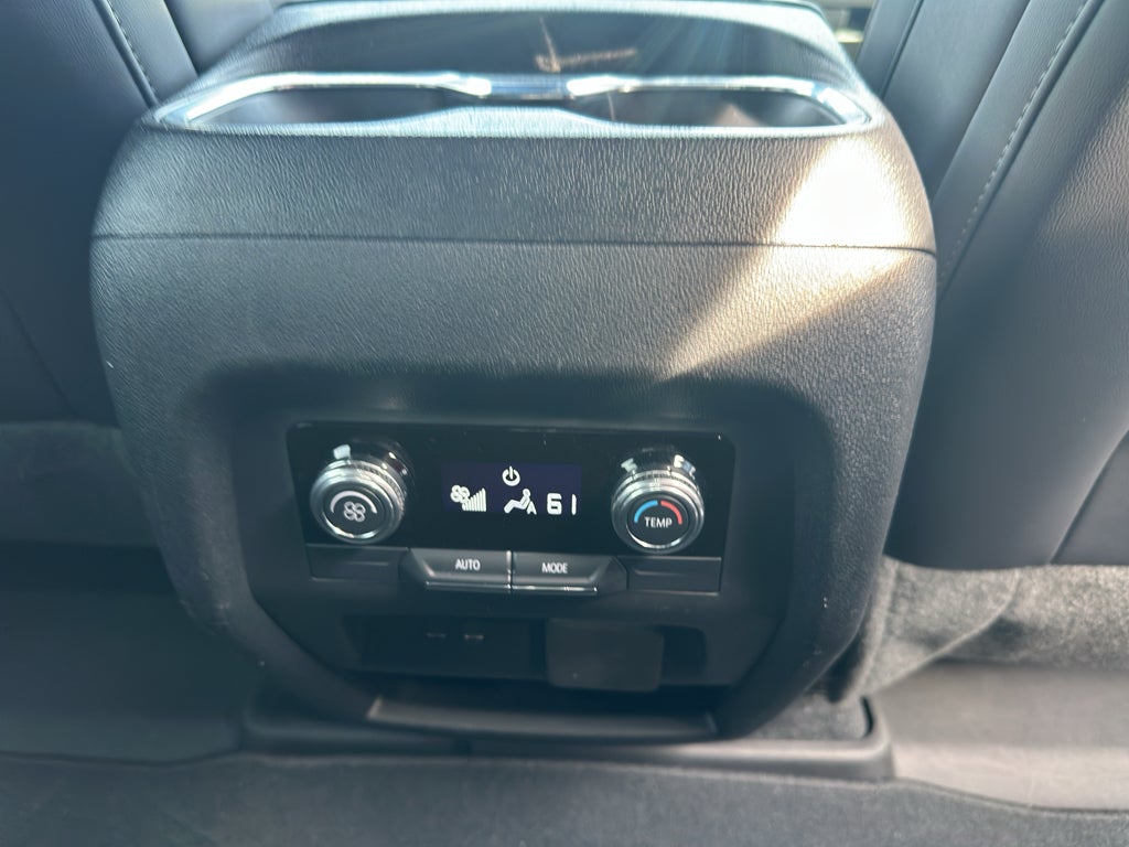 2024 GMC Acadia FWD Elevation