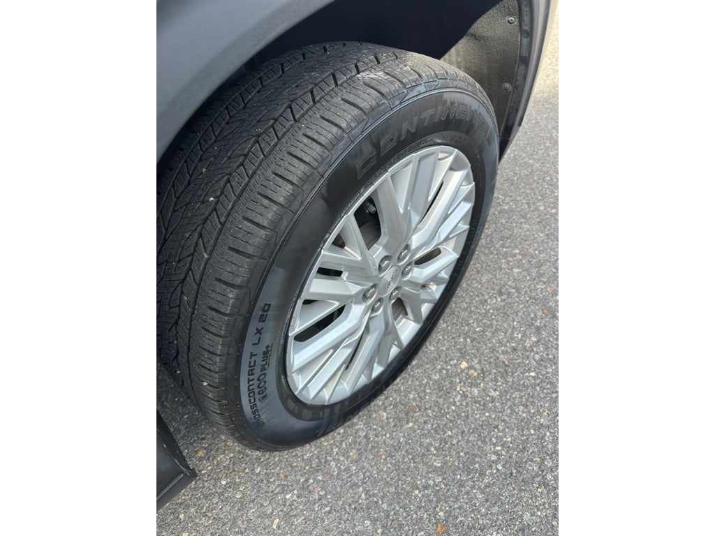 2024 GMC Acadia FWD Elevation