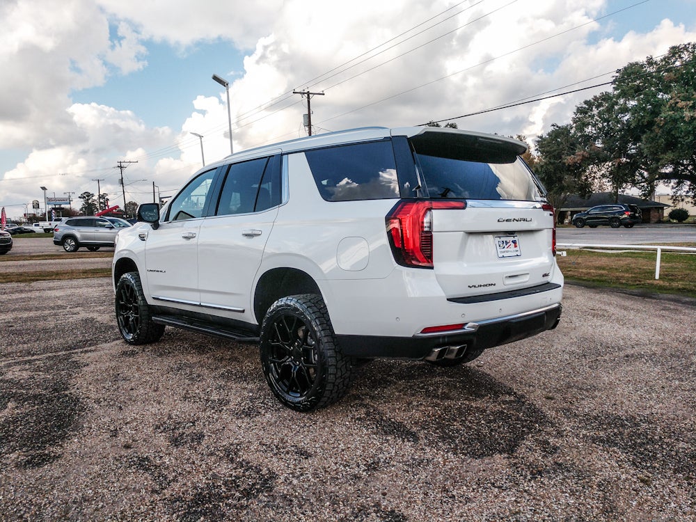 2025 GMC Yukon Denali