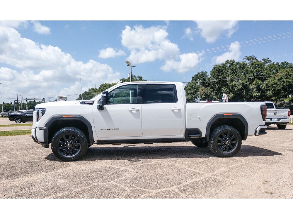 2024 GMC Sierra 2500 AT4