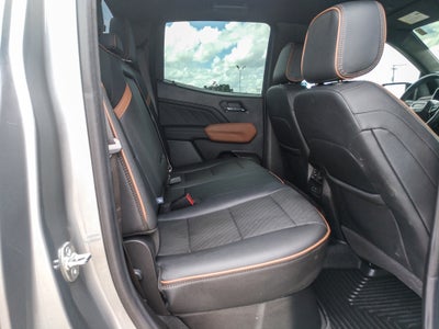 2025 GMC Canyon 4WD AT4