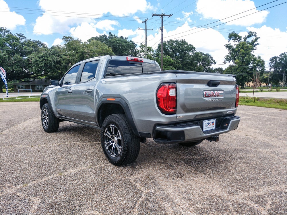 2025 GMC Canyon 4WD AT4