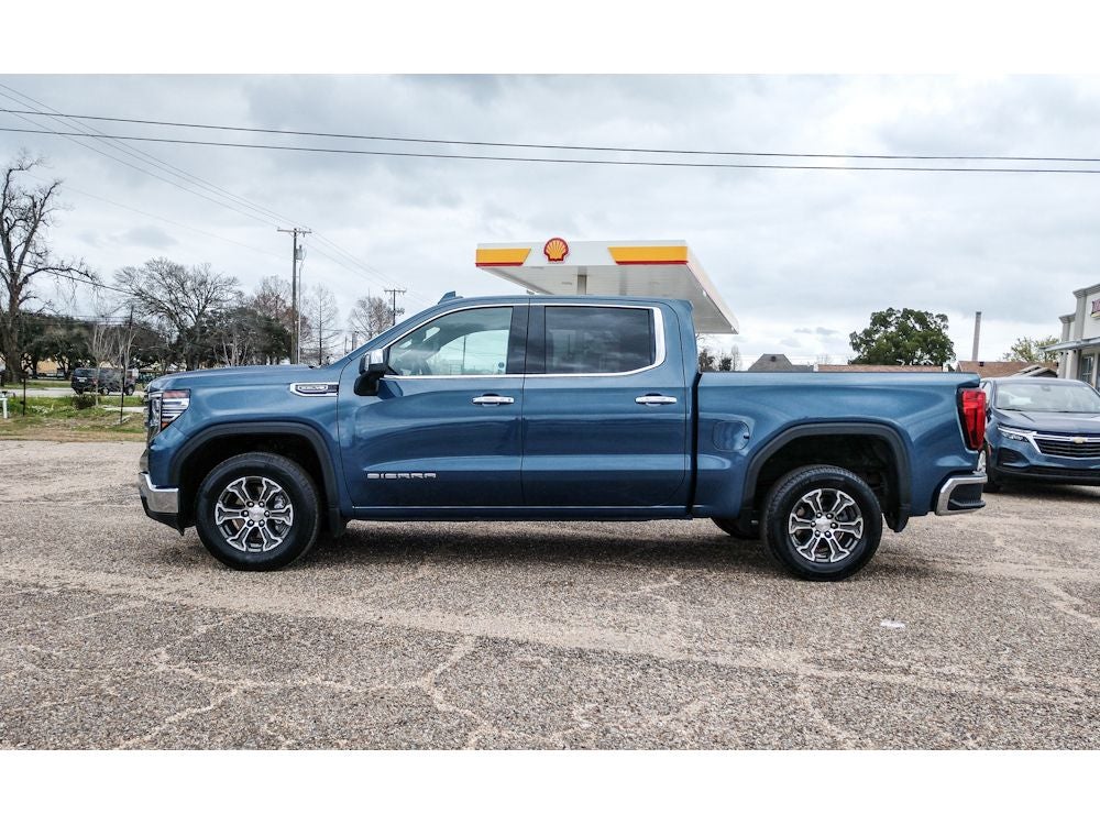2024 GMC Sierra SLT
