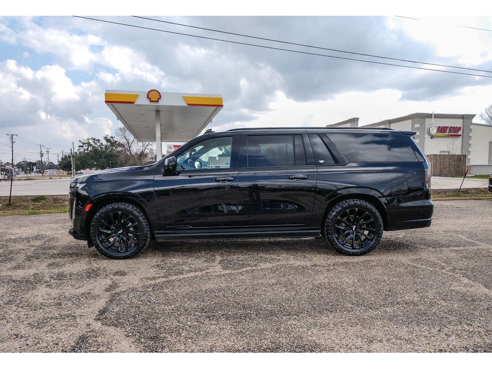 2022 Cadillac Escalade ESV Sport