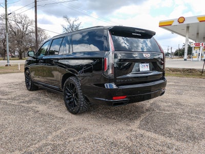 2022 Cadillac Escalade ESV Sport