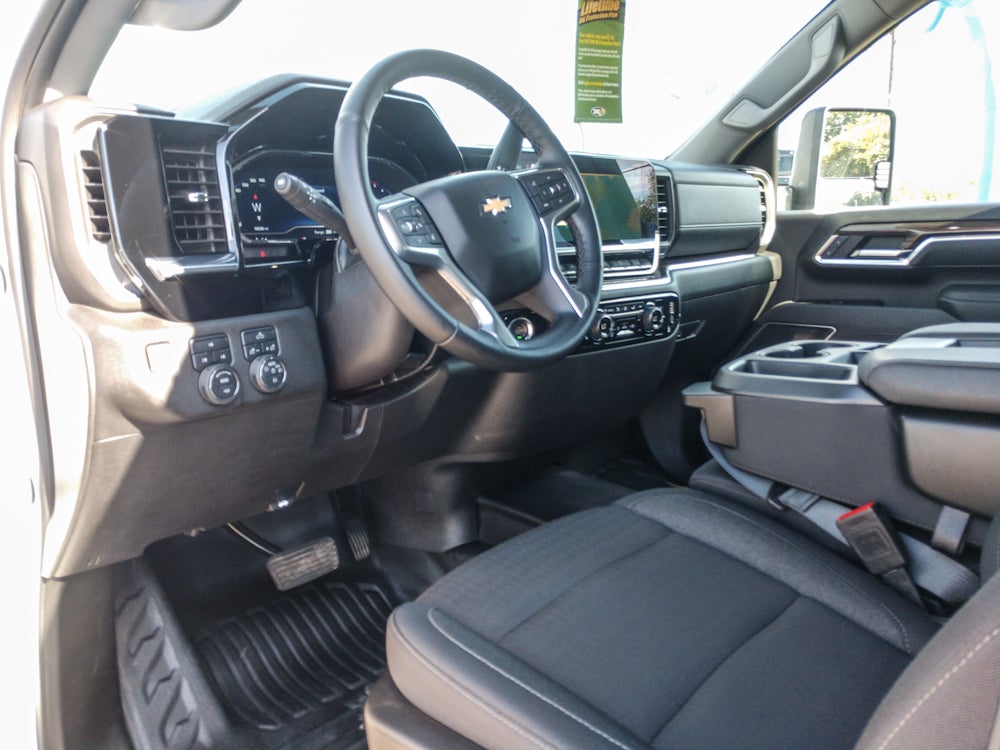 2025 Chevrolet Silverado 2500 LT