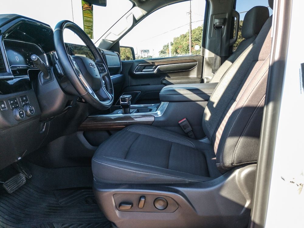 2024 Chevrolet Silverado LT Trail Boss