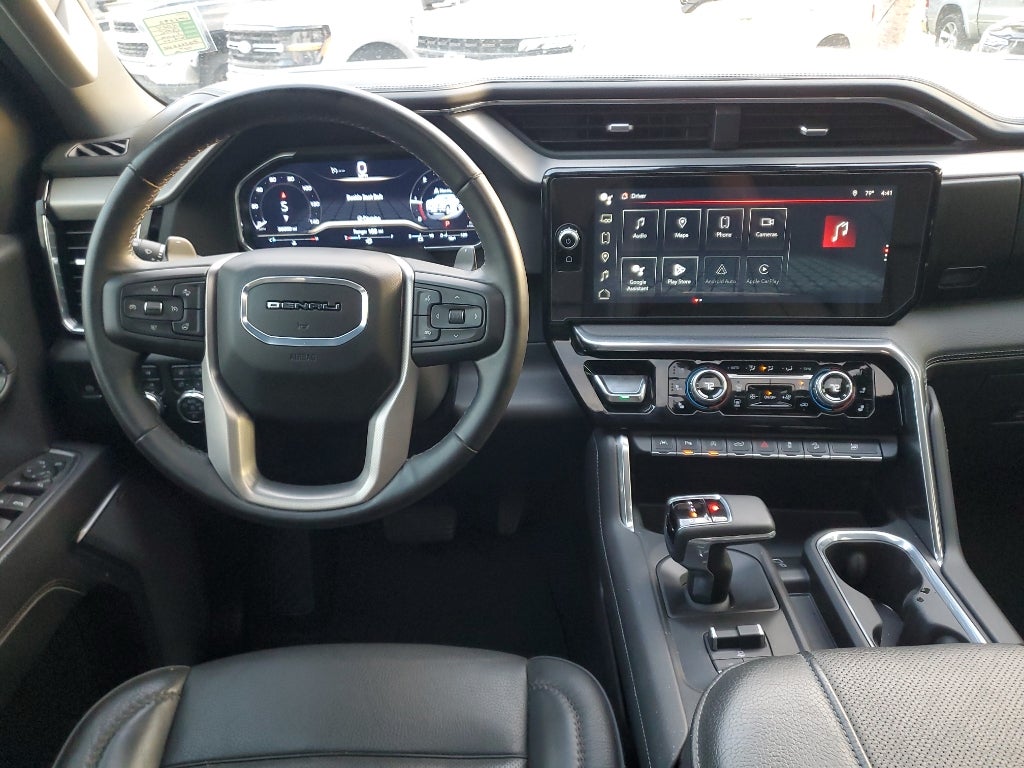 2024 GMC Sierra Denali