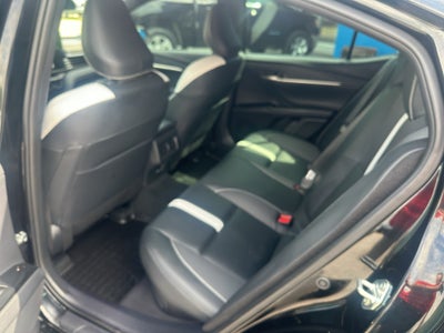 2025 Toyota Camry Hybrid SE