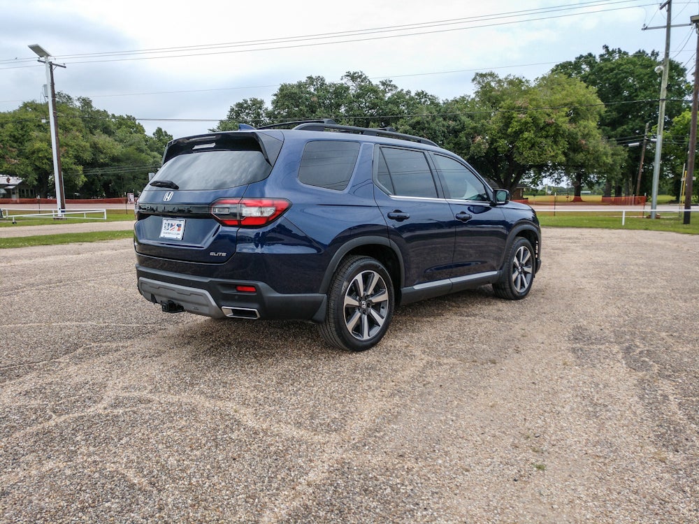 2023 Honda Pilot Elite