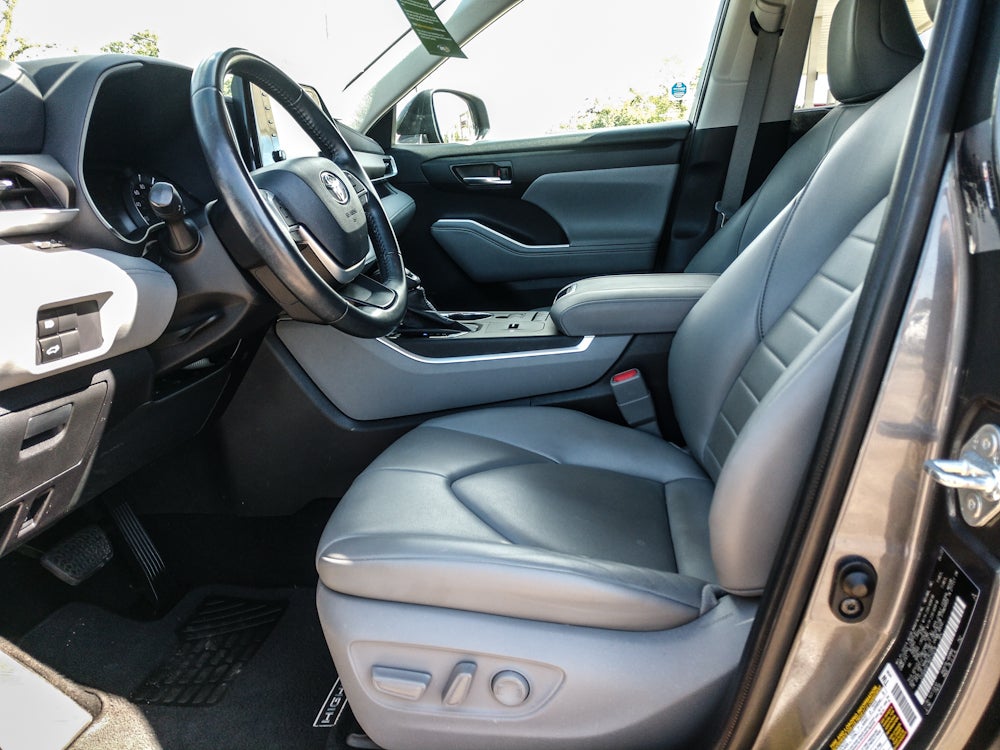 2022 Toyota Highlander Hybrid Hybrid XLE