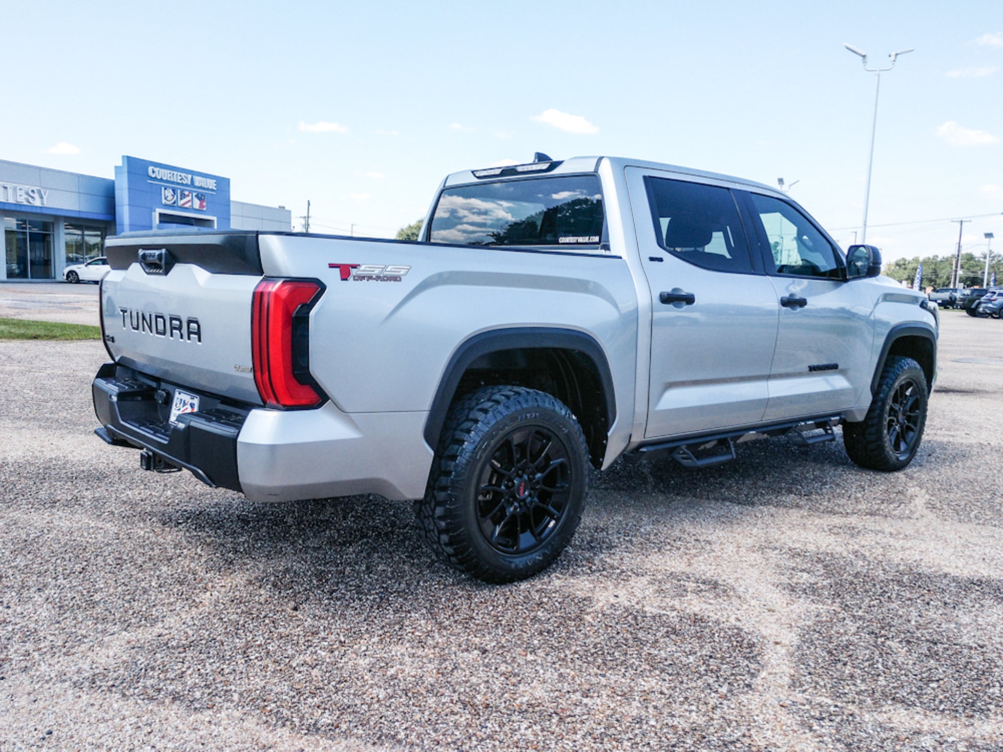 2023 Toyota Tundra SR5