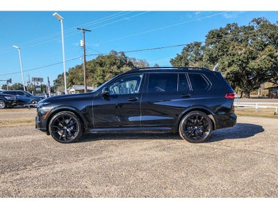 2024 BMW X7 M60i