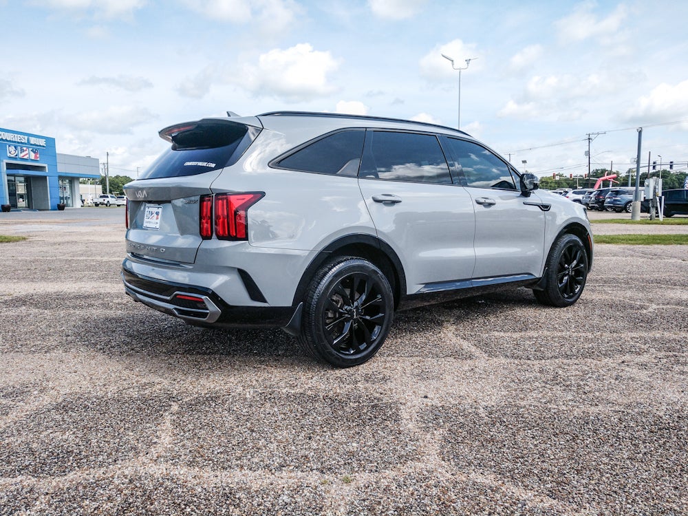2022 Kia Sorento SX