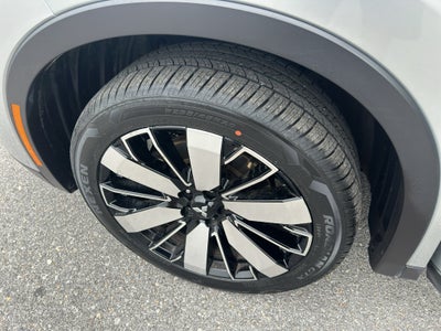 2025 Mitsubishi Outlander Base