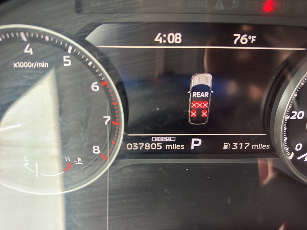 2025 Mitsubishi Outlander Base