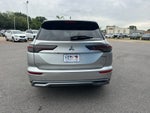 2025 Mitsubishi Outlander Base