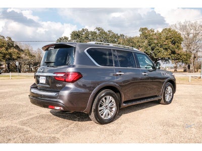 2024 INFINITI QX80 LUXE