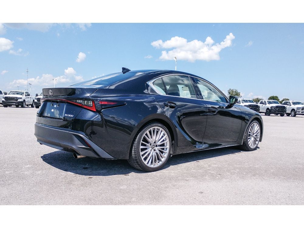 2023 Lexus IS 300 Premium