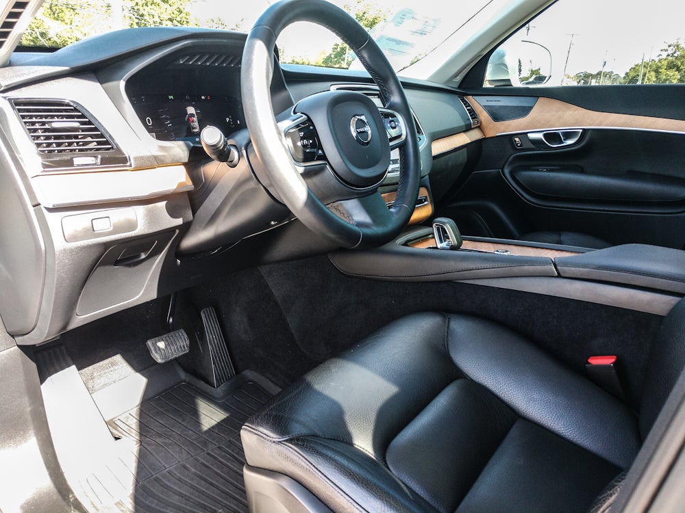 2023 Volvo XC90 Plus - Photo 9