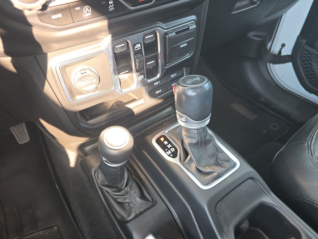 2020 Jeep Wrangler Sahara Altitude