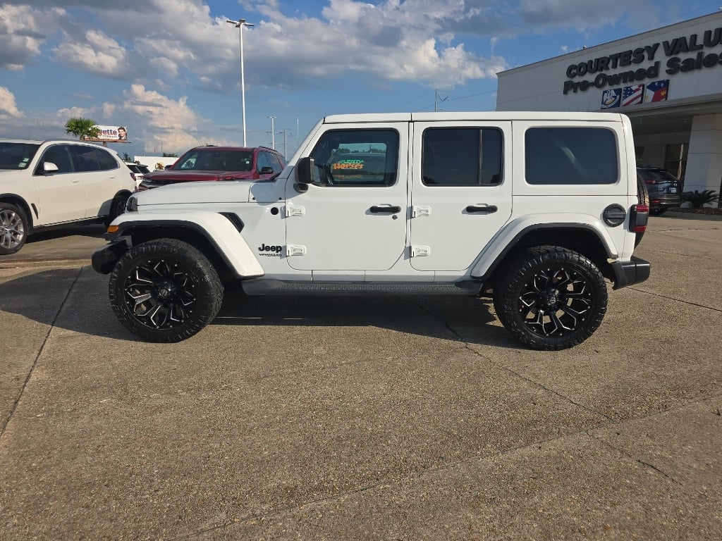 2020 Jeep Wrangler Sahara Altitude