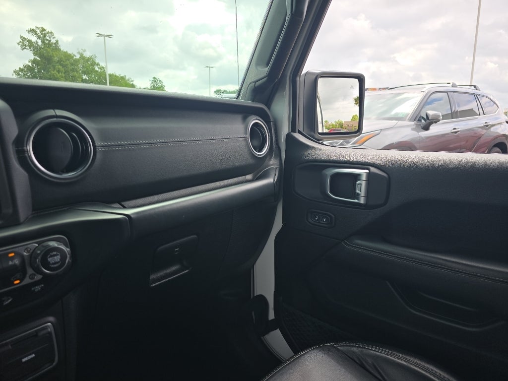 2019 Jeep Wrangler Sahara