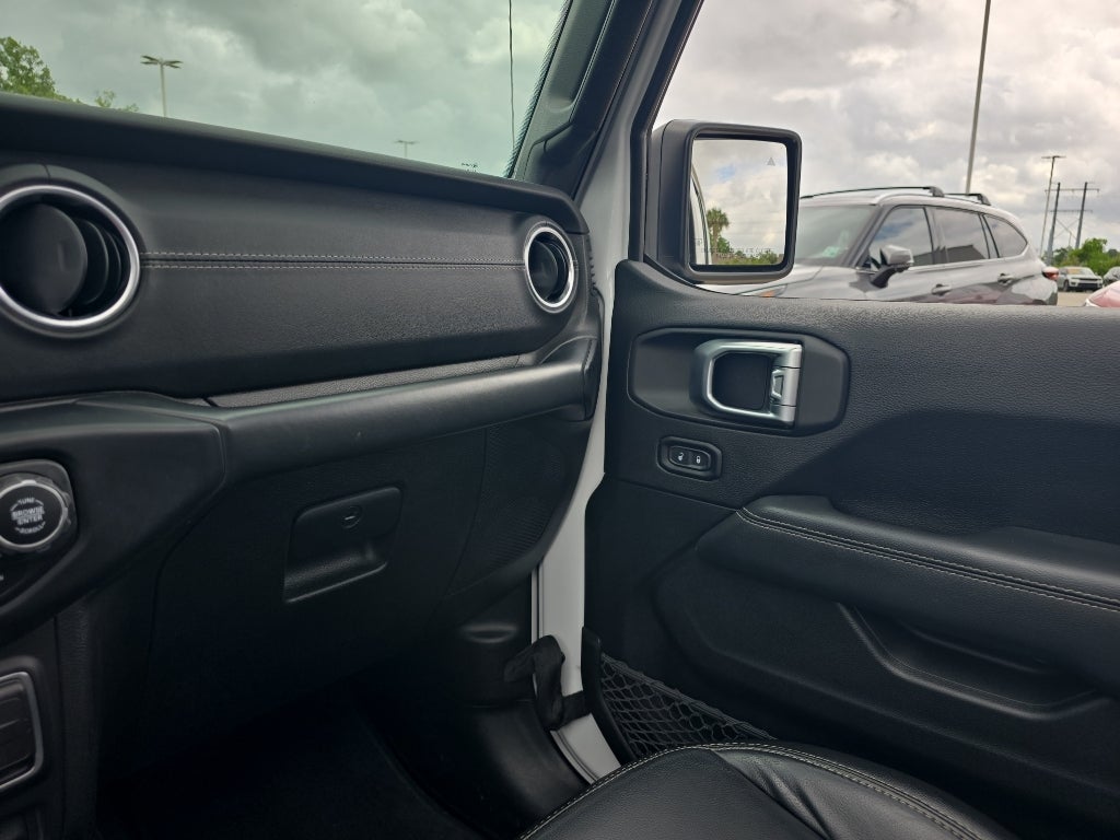 2019 Jeep Wrangler Sahara