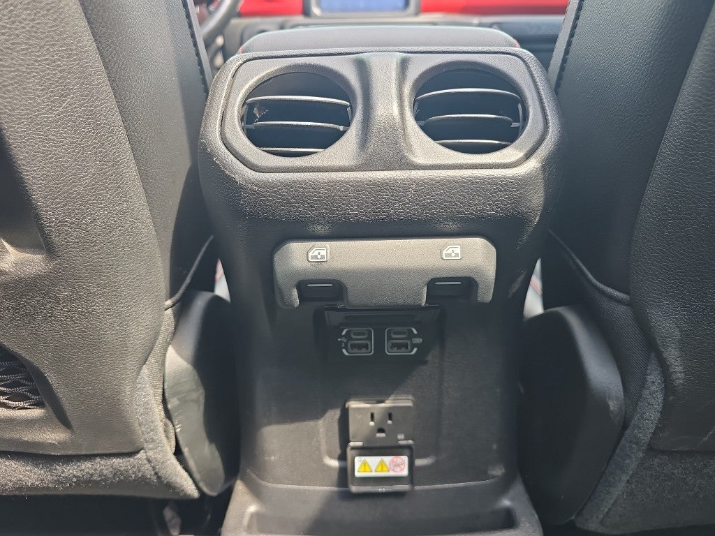 2020 Jeep Wrangler Rubicon Power Retractable Soft Top