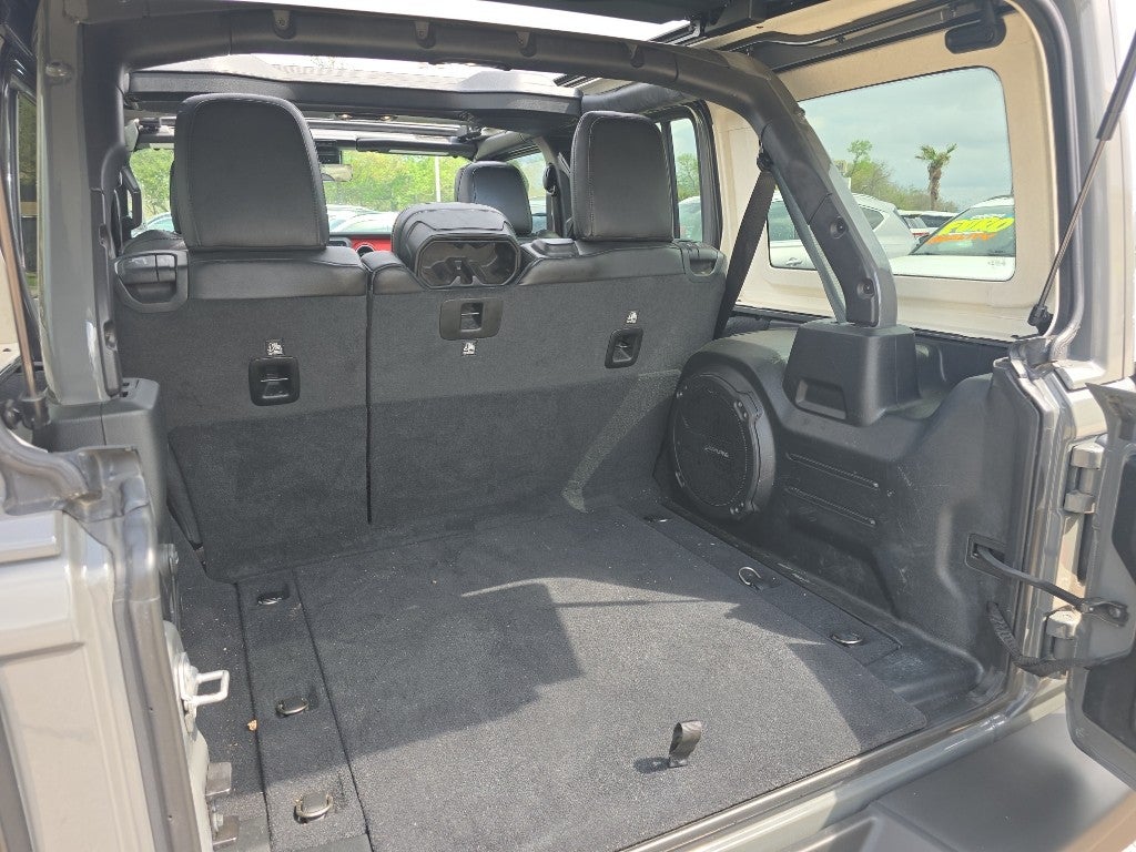 2020 Jeep Wrangler Rubicon Power Retractable Soft Top