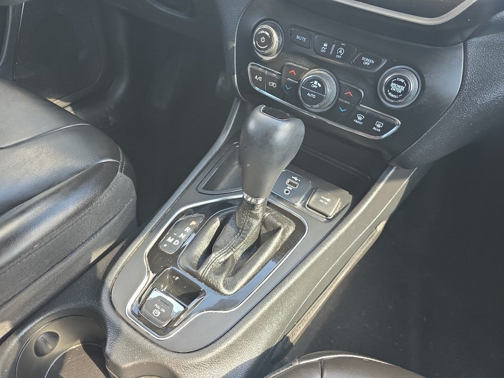 2020 Jeep Cherokee Altitude