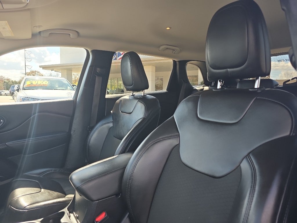 2020 Jeep Cherokee Altitude