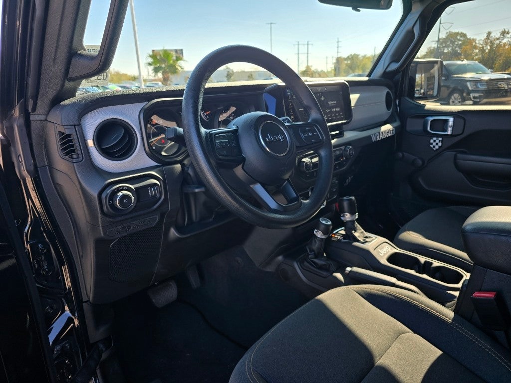 2024 Jeep Wrangler Sport