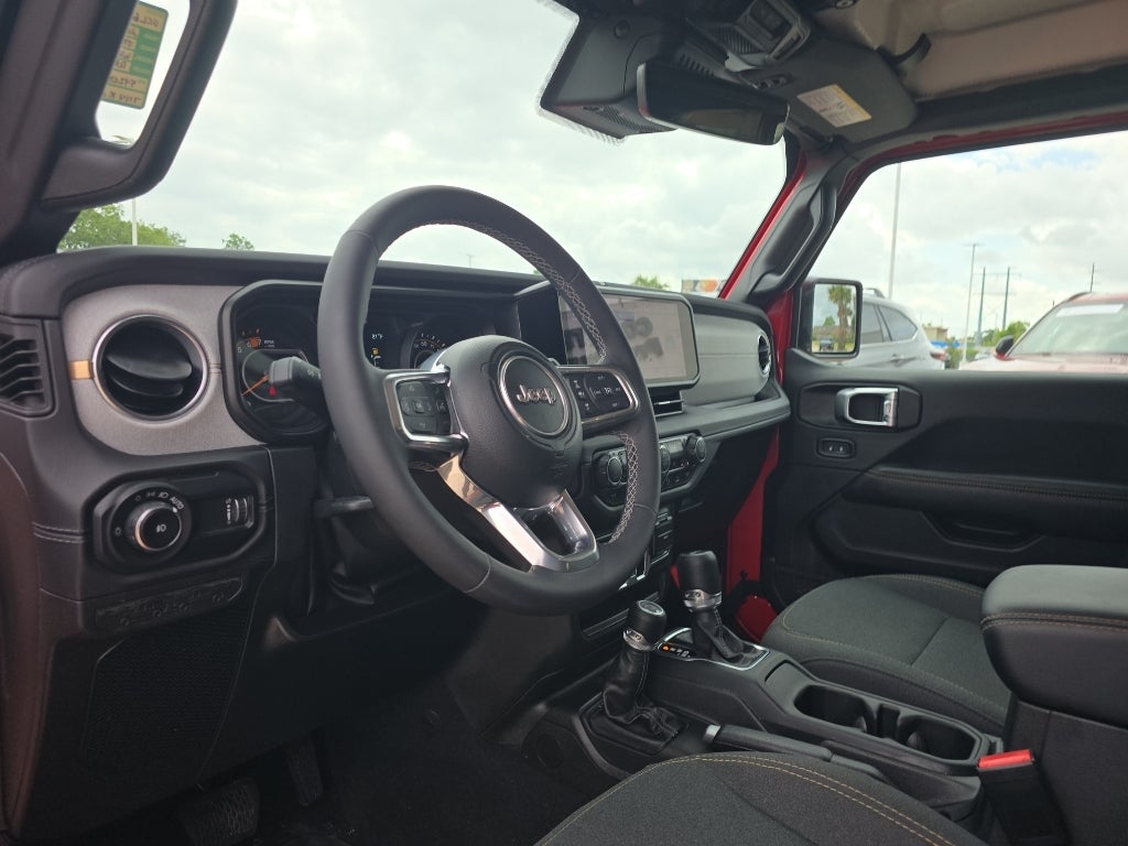 2025 Jeep Wrangler Sahara