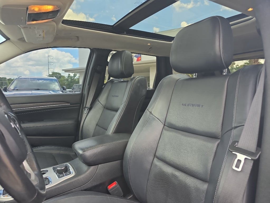 2019 Jeep Grand Cherokee Summit
