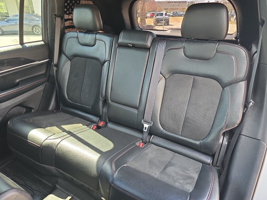 2022 Jeep Grand Cherokee Trailhawk