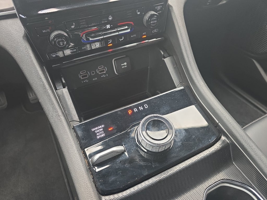 2025 Jeep Grand Cherokee L Limited Black-Out
