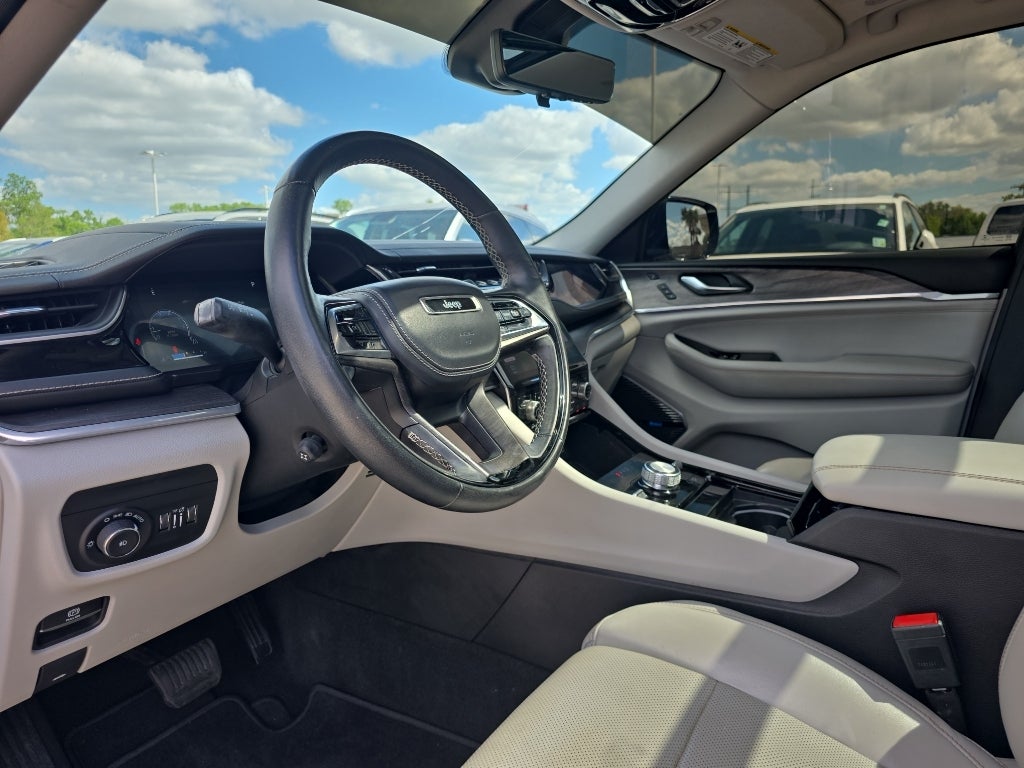 2022 Jeep Grand Cherokee L Overland