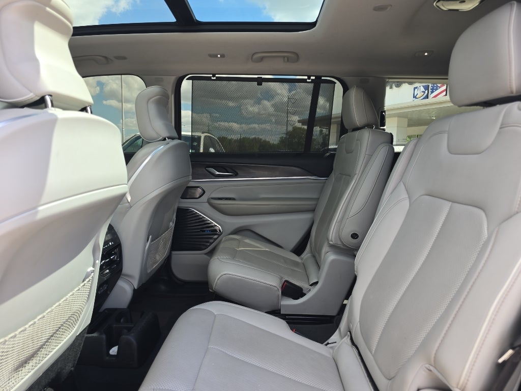 2022 Jeep Grand Cherokee L Overland