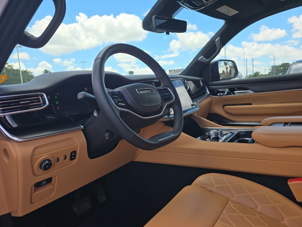 2025 Jeep Grand Wagoneer L Series III Obsidian