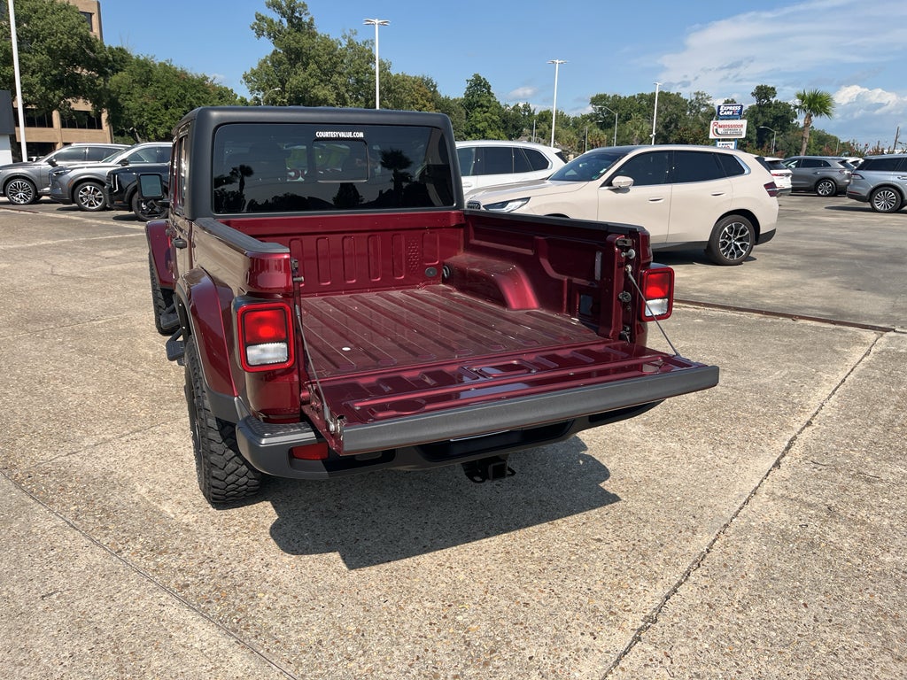 2022 Jeep Gladiator Willys