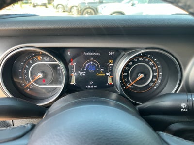 2022 Jeep Gladiator Willys
